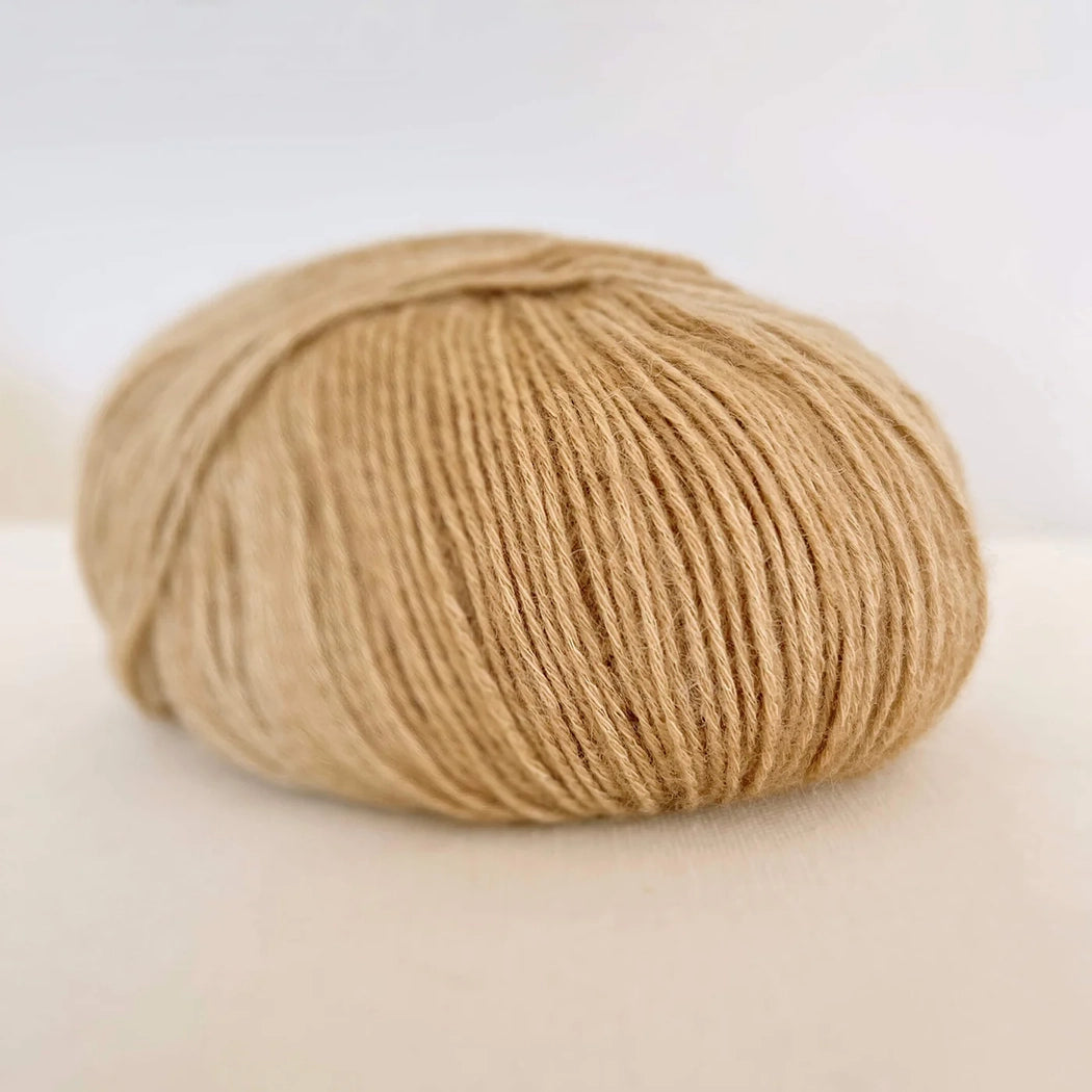 KNIT BOOK2nd_11 GUERNSEY SHAWL糸セット| amuhibi