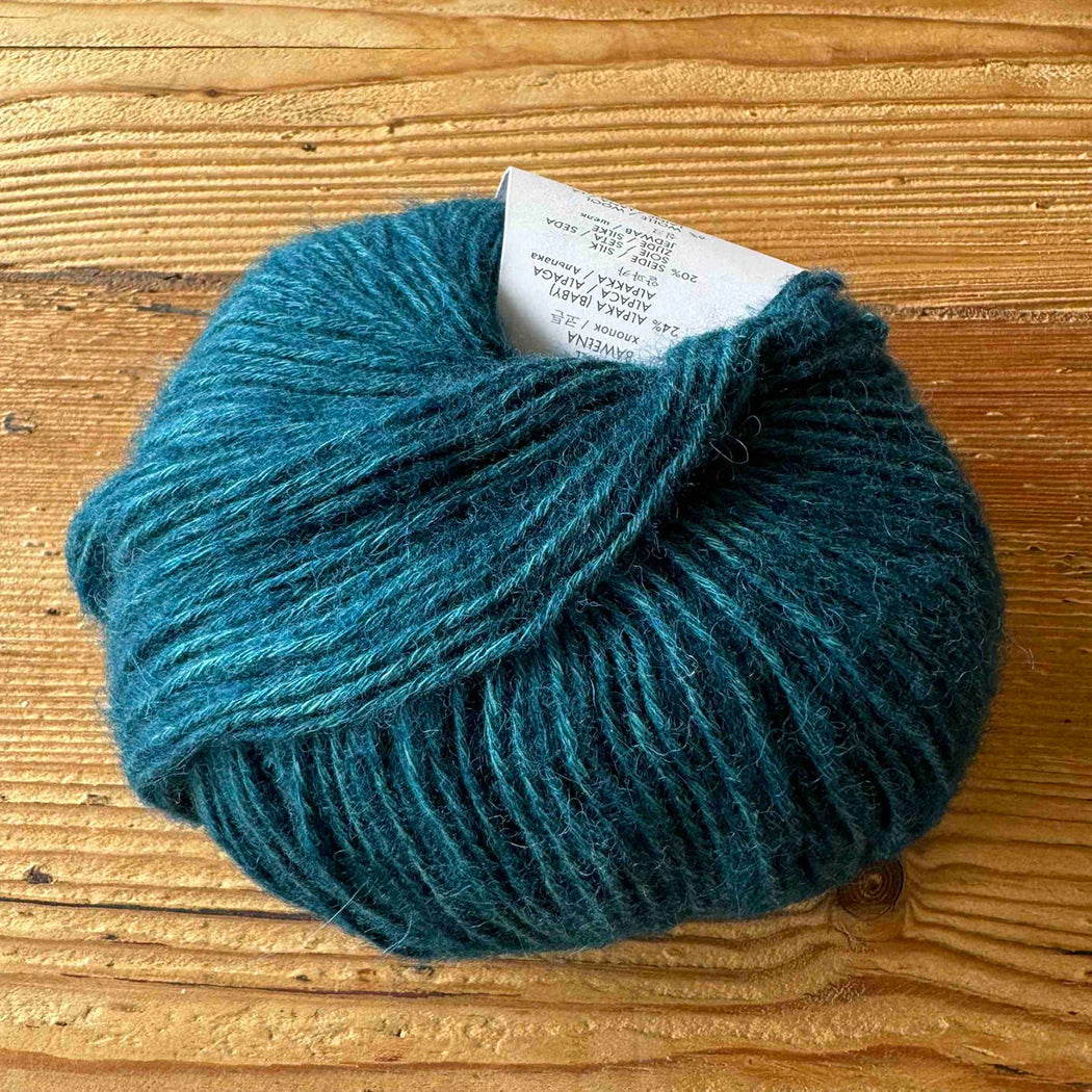 KNIT BOOK2nd_11 GUERNSEY SHAWL糸セット| amuhibi