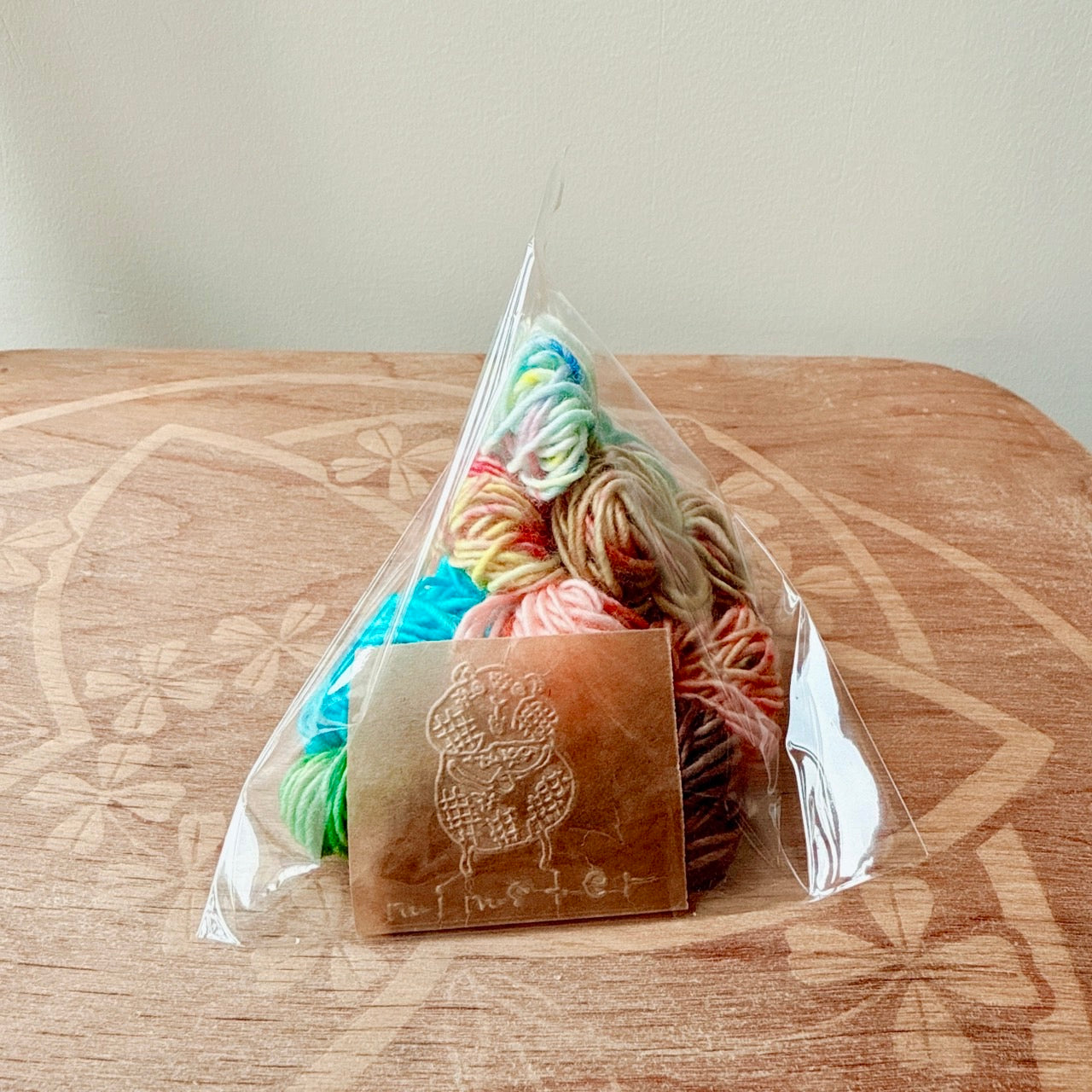 ミムラトモミ モザイクダーニングおすそ分け毛糸