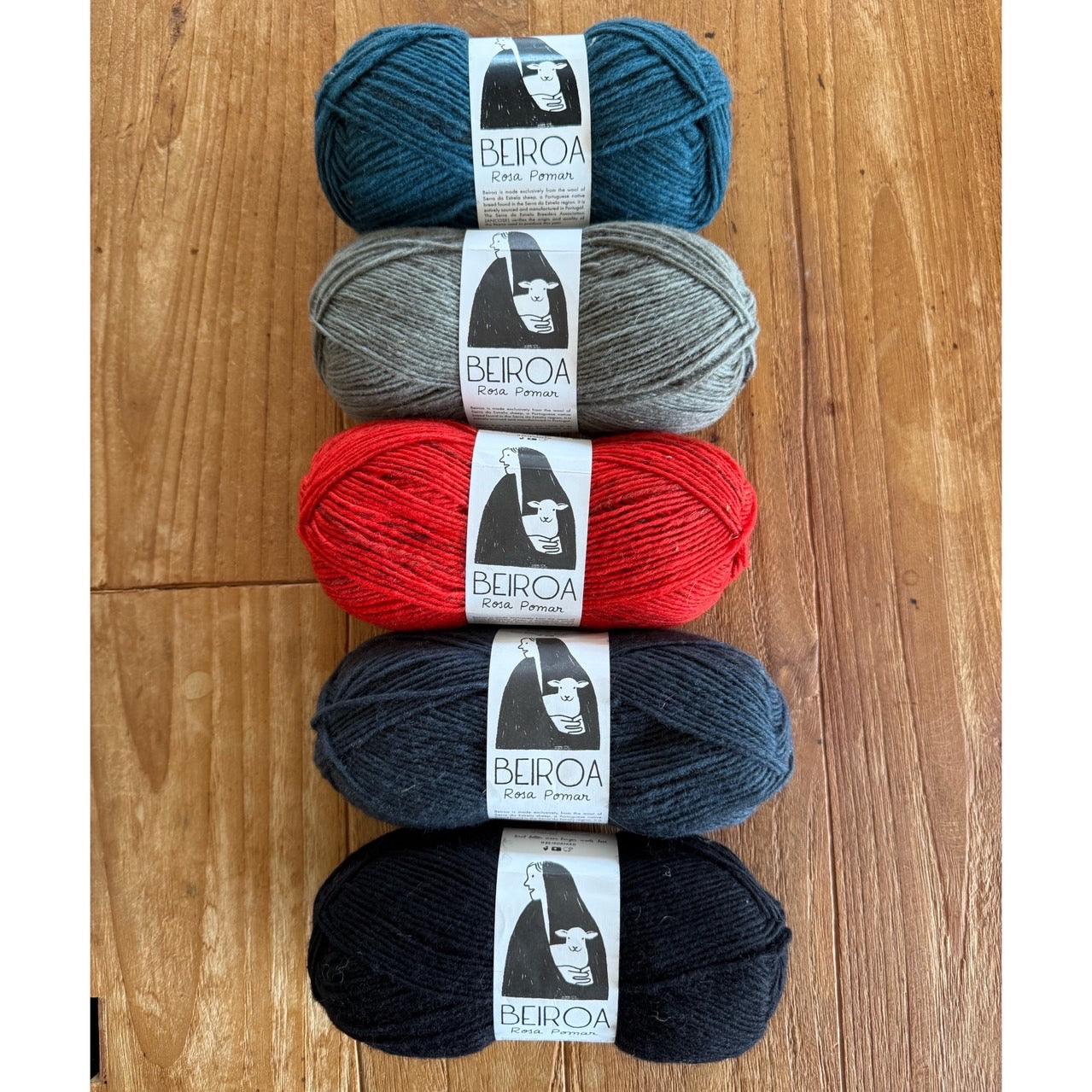 KNIT BOOK2nd_01 SCALLOP YOKE糸セット Beiroa バージョン