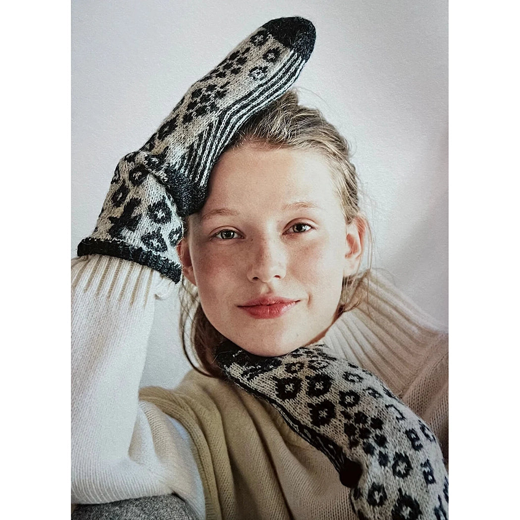 KNIT BOOK_17 FOREST & PEACE 糸セット | amuhibi