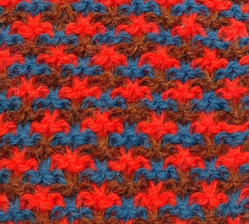 KNIT BOOK2nd_07 KEY NECK SWEATER糸セット| amuhibi