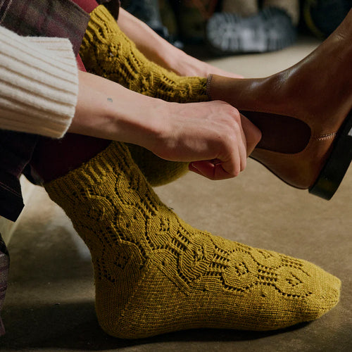 amuhibi meets ROWAN Bloom Socks 糸セット| amuhibi