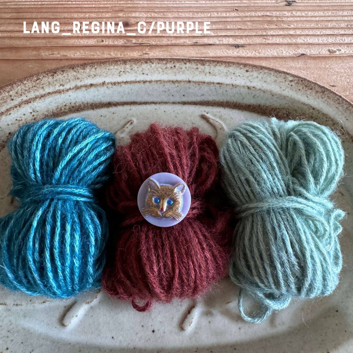KIT | 猫のお守りポーチ LANG regina | amuhibi