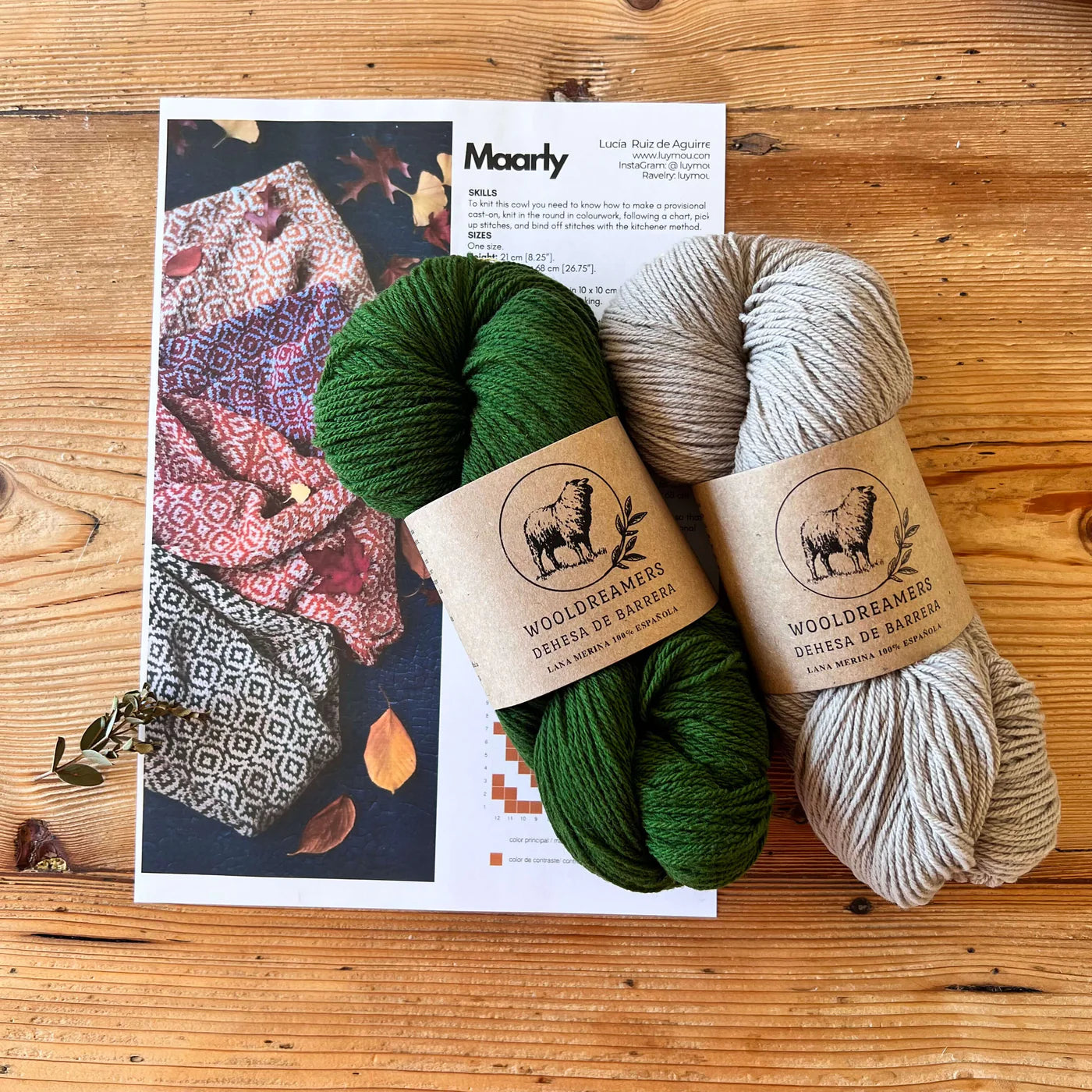 編み込みのスヌード "Maarly" | wool dreamers × Lucía Ruiz de Aguirre
