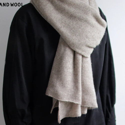 and wool 手編み機で編んだ カシミヤ100%の大判ストール