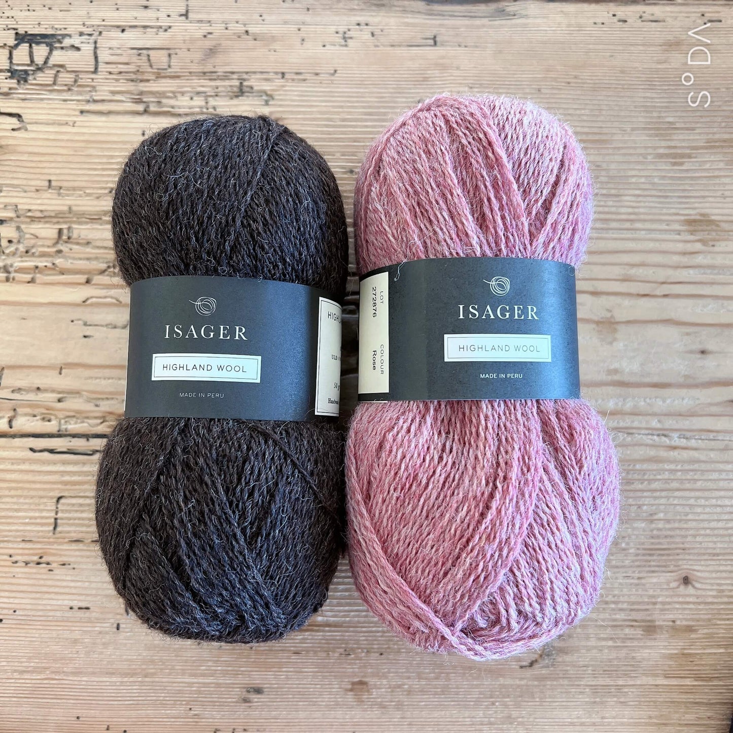 amuhibi KIT | 西村知子デザイン ハンドウォーマーkit Crocus