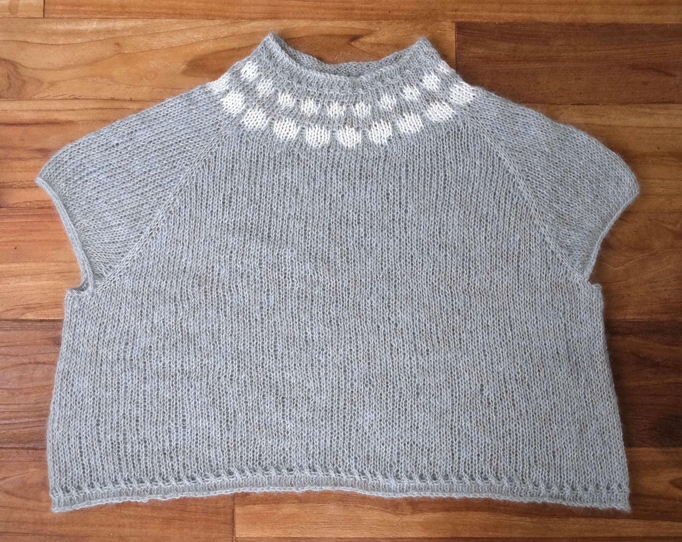 midori hirose]丸ヨーク糸セット | cherry ：半袖パフスリーブ – amuhibi